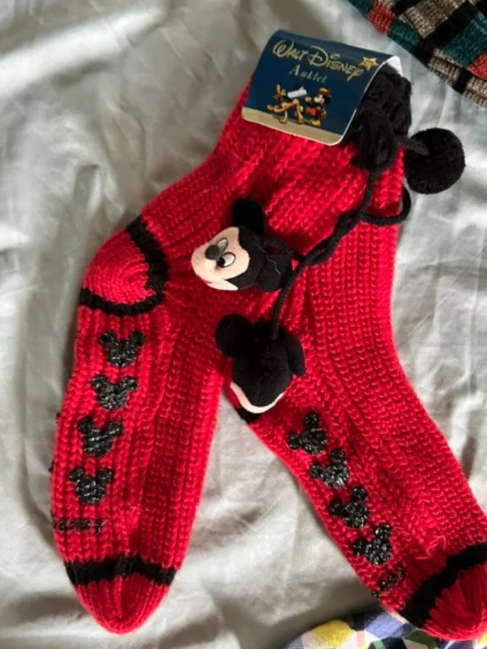 NEW disney red mickey mouse gripper cozy socks 9 -11 womens
